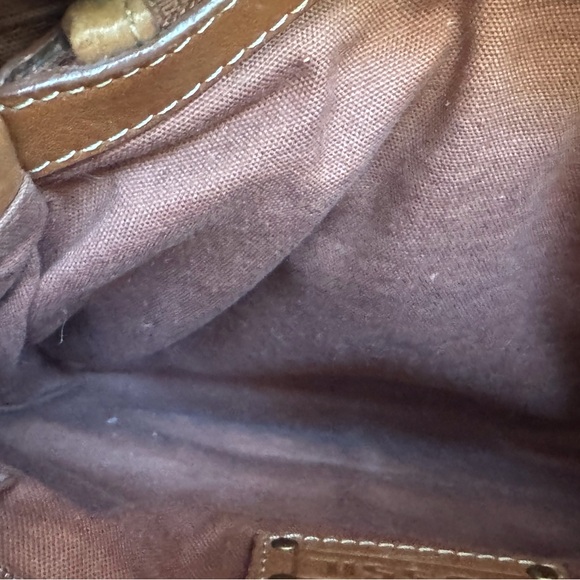 Vintage fossil bag with the a key charm. - Picture 7 of 16